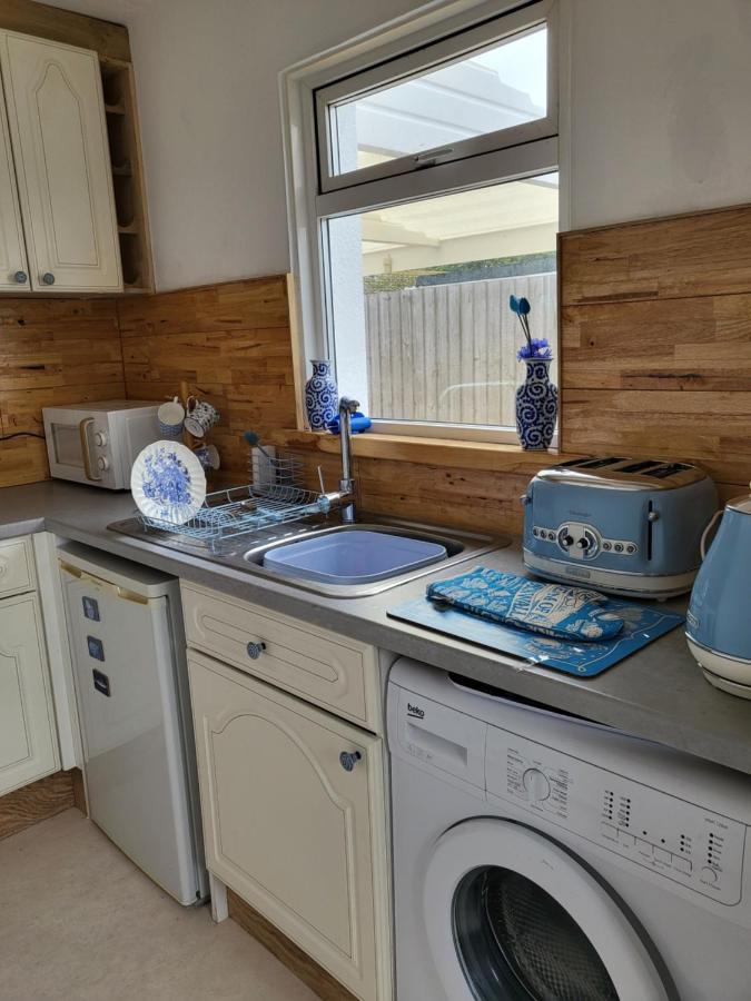 A Great Place For You And Your Dog To Stay Falmouth Exterior foto